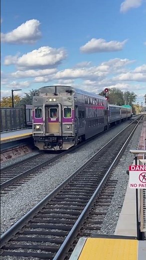Rolling Stock Solutions F40PH-4C 1002 passes Winchester Center heading to Boston 10/23/2025