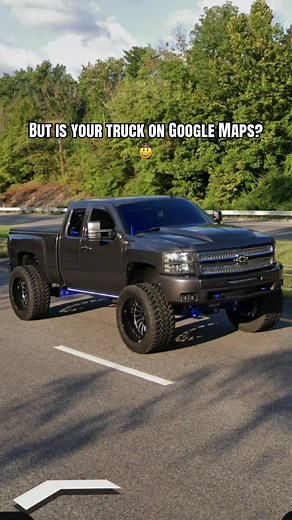 Truck on Google Maps? Photos by @Google! 🤠