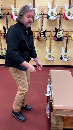 Fender Custom Shop David Brown Masterbuilt 1962 Poblano Stratocaster with Josefina hand-wound pickups Aged Sonic Blue 🔥 #fender #fendercustomshop #fenderstratocaster #fenderguitars #wildwestguitars | Wild West Guitars