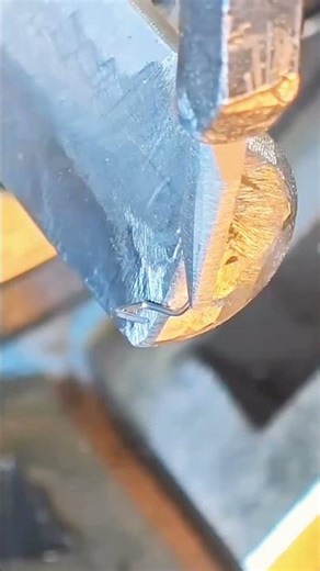 small spring manufacturing process for medium industrial tool components #shorts