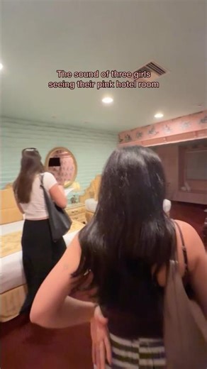 Girls’ weekend loading…