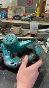 The makita dss611 has a rival!! And its brushless buuut its dead!! #powertools #homeimprovement