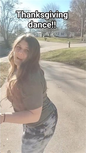 GOBBLE GOBBLE MAKE THE BOOTY WOBBLE DANCE #shorts#dance#trending #thanksgiving #tiktok#viral