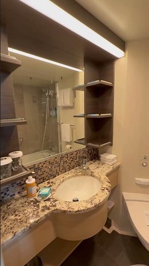 Jr. Suite room tour on Royal Caribbean: Symphony of the Sea