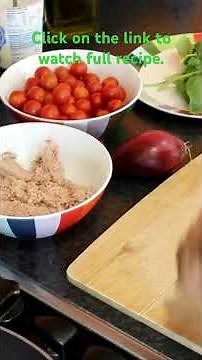 Tuna and fresh tomato pasta in 15 minutes. Recipe from Sicily. #cookingwithfrancoandmarta#pasta#