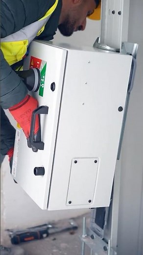 How to Install Vertical Busbar? | EAE Electric