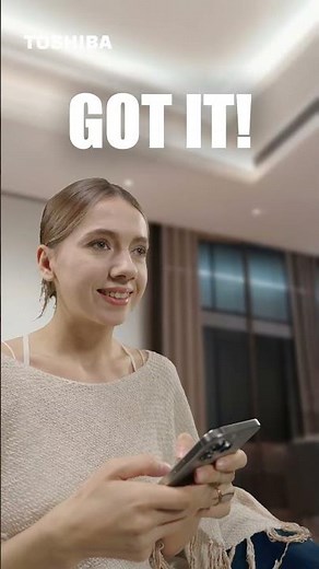 Say goodbye to FOMO and master the ultimate multitasking hack with REGZA's split screen.
