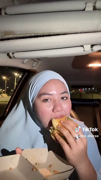 Review Burger Juicy di Sizzle Stack Taiping