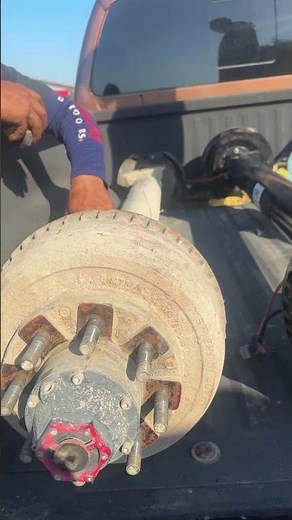 Out with the old dexter axle to the new 10k Carter trailer axle with HDSS hutch suspension