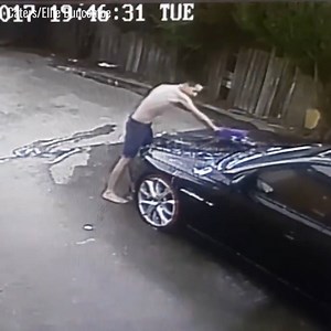 'I asked my son to wash the car whilst I was out, I came back to see this... wait for it' 😂💦 | UNILAD