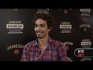 Robert Sheehan talks LA living and The Road Within