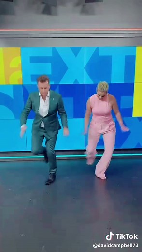 Pop Muzik: Exploring the Best 80s Pop Songs and Music