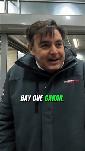 estrategia TODO O NADA para la CARRERA 😱 parar a REPOSTAR 4 min o AHORRAR GASOLINA