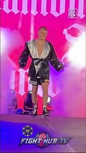Eimantas Stanionis ELECTRIFYING ring walk vs Ennis!