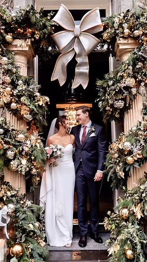 Your perfect day begins at Carlowrie Castle. Explore our winter wedding packages and make your dream wedding a reality. Enquire today to secure your exclusive castle experience. 📸 @rickybailliephotography @derekchristie @ryanmimiecphotography @connorbarrettphotography @elliotcauncephotography @charlottenelsonphotography #carlowriecastle #scottishcastle #luxurywedding #winterwedding | Carlowrie Castle