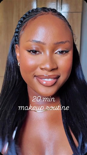 Dee🧚🏾 on Instagram: "My 20-Minute Everyday Makeup Routine That Actually Looks Effortless ✨ This is my go-to 20-minute everyday makeup routine for when I want to look put together without spending hours in front of the mirror 💄💋 Perfect for work, school or when you’re running late but still want that clean glow. #20MinuteMakeupRoutine #QuickMakeupTutorial #EverydayMakeupLook #NaturalGlam #SoftGlamMakeup #MakeupForBeginners #SimpleMakeupLook #MakeupTips #BeautyTok #MakeupTransformation #CleanG