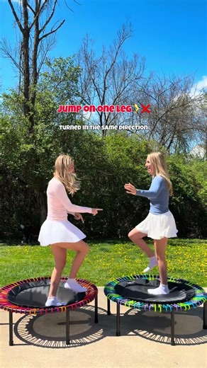 Can twins really do the SAME thing using twin telepathy?! 🧠😱 #twintelepathy #twinchallenge #twins