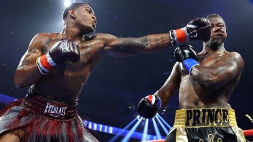 Jared Anderson fends off Charles Martin in heavyweight bout