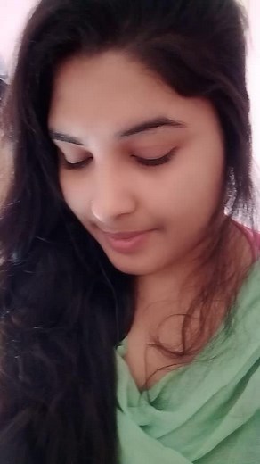 Wavy Hair and Stylish Draped Outfit Inspiration