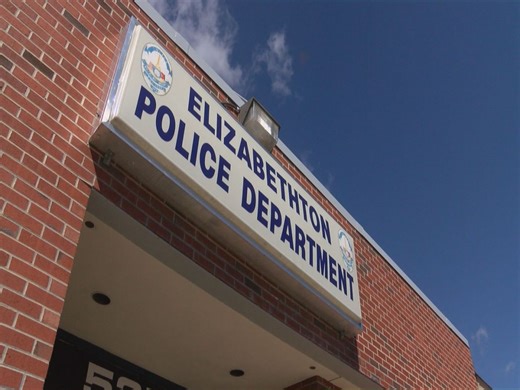 Police: 1 in critical condition after Elizabethton crash