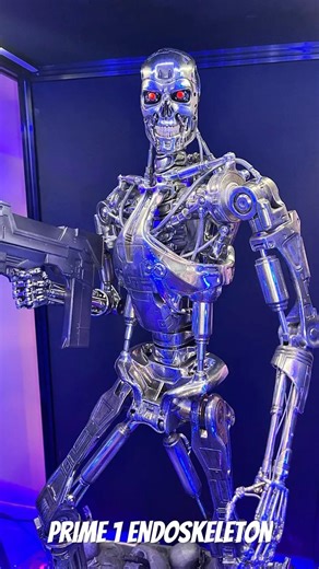 Prime 1 Endoskeleton 1:3 Scale with light setup