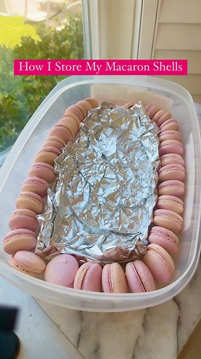 Gianna Thompson on Instagram: "Here is how I store my macarons to fill later! I use my large 1.5 gallon @rubbermaid container. This long but shallow one is perfect for macarons. I am planning on adding more macarons to this bin later so I filled the hole with foil so they don’t run around and become unmatched in the freezer. Tip: •always go from from freezer to fridge instead of to room temp. This decreases condensation and moisture •You can definitely fill and then freeze. I’ve done this for up