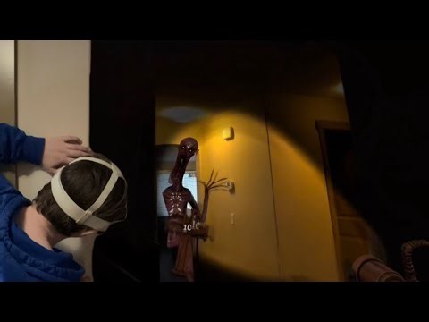 He’s in my house! | ￼￼hauntify mixed reality