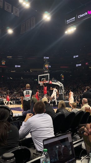 double clutch dunk?! yep, that's Amen for ya 😮‍💨 | Houston Rockets