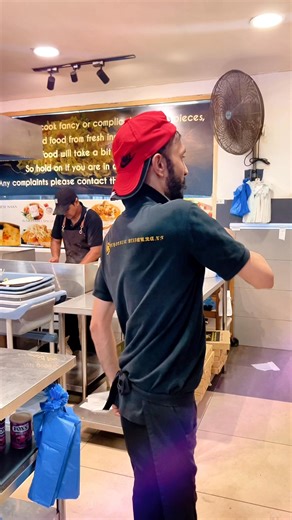 Bollywood at work | Ceylonese Restaurant