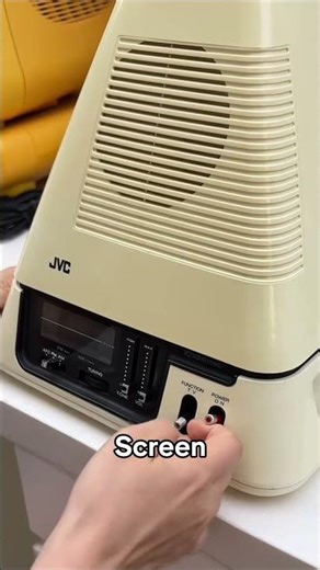 1978 Pyramid TV & Radio 🔺 Vintage Tech #Shorts