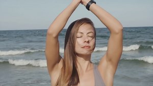 Yoga Wheel Plus Prop Bag - 13 x 5.1 inch Back and Spine Wheel - Foam Stretcher, Back Roller - Yoga Wheel for Back Pain - Stretching Massage Exercise in Yoga Wheel