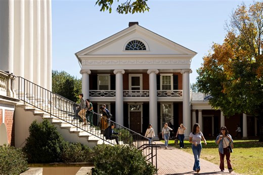 UVA Faculty Senate wants top university officials to step down, says leadership is ‘tainted’