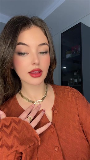 الملكة سيليا: فهم مشاعر الطلاق