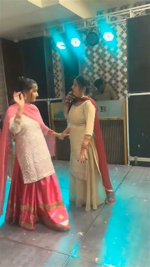 Punjabi girl Bhangra💃 dance video wedding dance bhangra video girl desi dance video wedding video