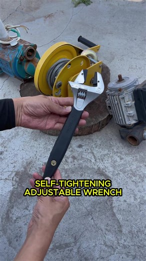 Precision Meets Power! 💪🔧 Self-Tightening Wrench for Flawless Grip & Control #DIY #Wrench #PrecisionTools #FYP #QuickMechTools