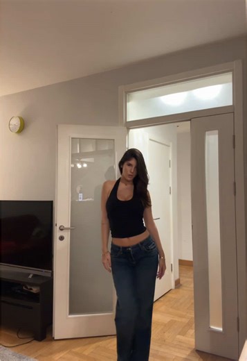 Alex (@alexie__x)’s videos with original sound - 𝑫 𝑰 𝑽 𝑰 𝑵 𝑬 🐈‍⬛