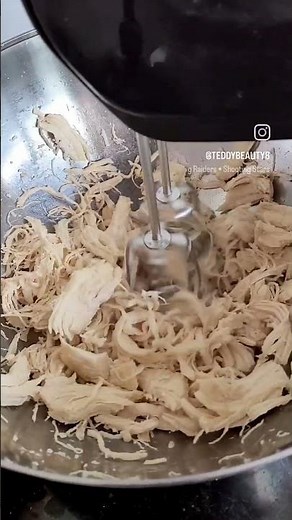 Тахианы цээж махан салатыг жижиглэх амархан аргаас сураарай 🥹🤞🤟
