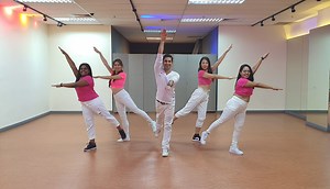 9.6K views · 4.5K reactions | THE MIDDLE - Zedd,Maren Morris,Grey More videos on : https://www.youtube.com/user/harileo2001/featured | Dance with Prince | Facebook