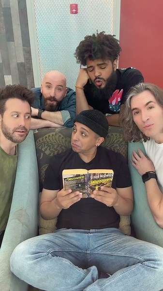 Mahna Mahna - The Muppets (acapella) VoicePlay ft. Omar Cardona