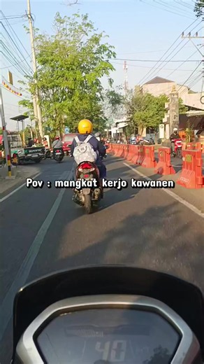 Mau bengi gawe candi, makane kawanen le mangkat kerjo. #kerjo #akucahkerjo #fyp #lewatberanda #klaten24jam