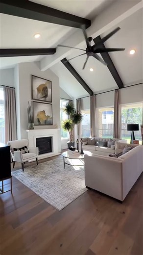 Why you need these cathedral ceilings in your life #DreamHome #HoustonRealEstate
