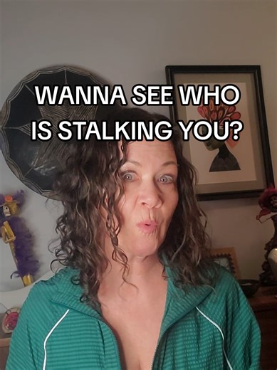 You can see who is watching you - just quietly peeping what you're posting... TikTok updates are sneaky. You've been warned 😉 #tiktoktips #tiktokupdate #creatortips #contentcreator #socialmediatips