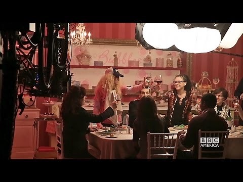 A Closer Look at Orphan Black Season 3- The Four Clone Dinner Scene