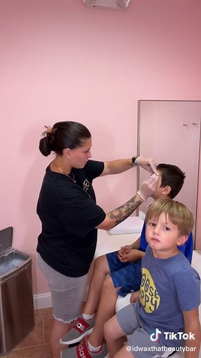 Kids get waxed too! #ReTokforNature #browonfleek #esthiebestie #waxingtips