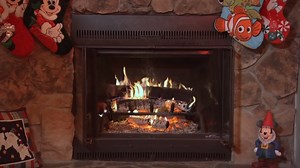 Add some ambiance to your #ChristmasinJuly with our virtual Disney Parks Blog Yule Log 🔥, or set the holiday mood with a scene of snowfall on Main Street, U.S.A.! ❄️ https://bit.ly/2CCIuiR #DisneyMagicMoments | Disney Parks