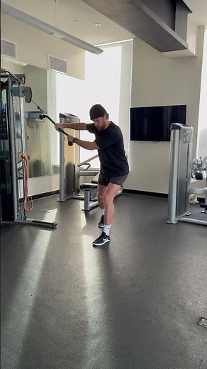 Split Stance Cable Rotational Chops