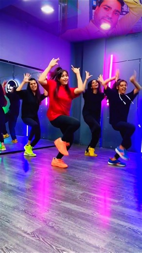 Deewane ki chaal Mein fas Gai main is Jaal Mein Kuch Kuch Hota Hai//#dance #video #dancecover