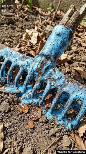 This Simple Trick Removes Years of Rust #hack #gardening #restoration