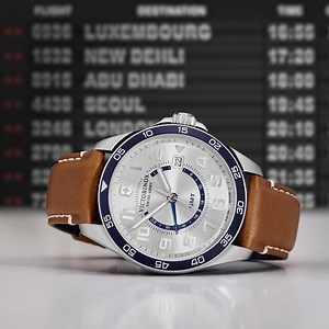 52 reactions · 14 comments | ¡Un reloj que va a tu ritmo! ⌚ Su función GMT indica dos husos horarios de manera simultánea e independiente. Controla tu tiempo a la perfección para disfrutar al máximo cada aventura. https://bit.ly/2bZXquV #MyVictorinox | Victorinox | Facebook