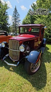 Classy hot rod 😍 #classiccarshow #classiccarsdaily #oldcars #hotrods #oldcarlovers #classiccars #ford #flathead | Speed and Shine